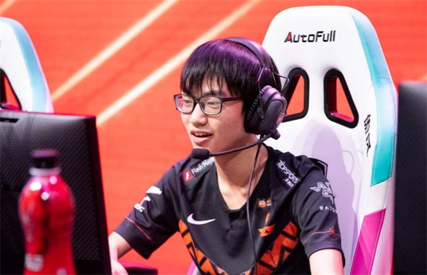 crownsports app-法国队引发争议！，Karsa官方宣布比赛规则变更新规上演精彩一战-crownsports app