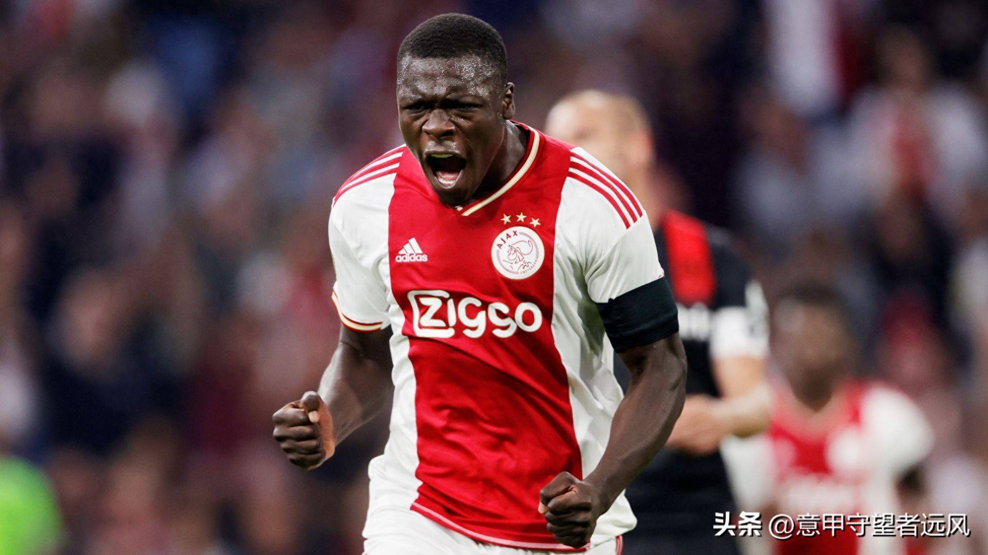 皇冠-包含阿贾克斯迎英超关键赛，今晨强势反弹，话题不断，团队化学反应显著的词条-皇冠